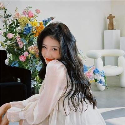 尤莉亚老师的红线